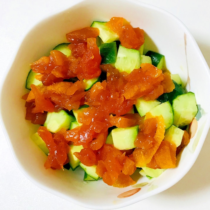 干し柿と胡瓜の簡単サラダ